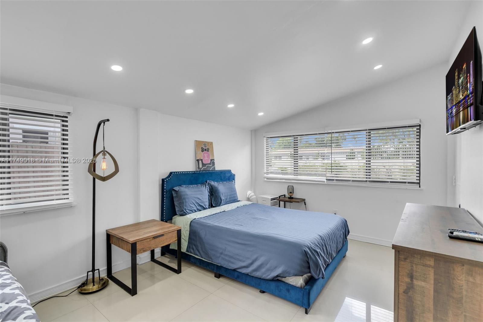 Listing Photo 21