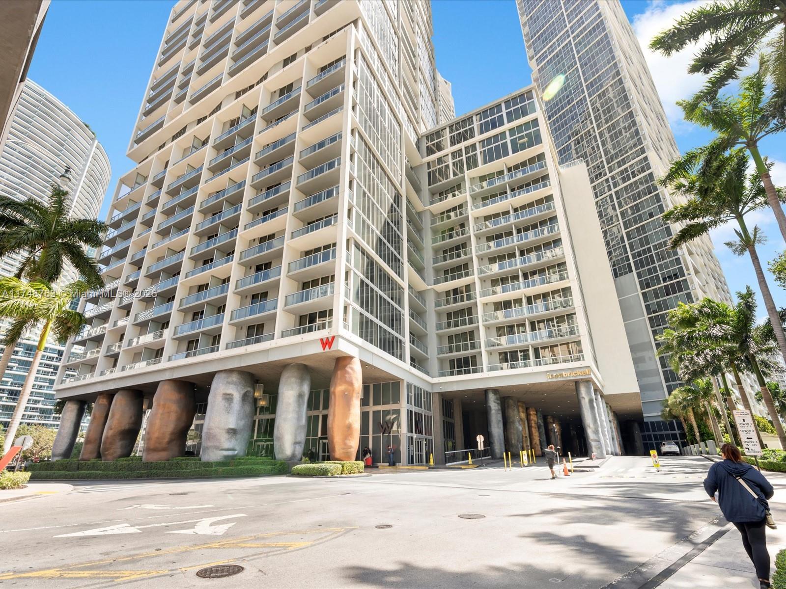 495 Brickell Ave #2305, Miami FL 33131