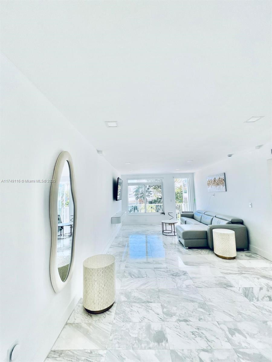 1150 Euclid Ave #306, Miami Beach, Florida image 14