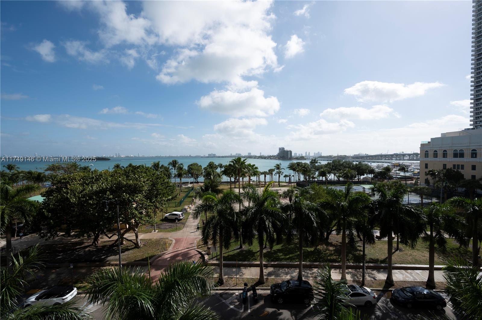 488 NE 18th St #304, Miami FL 33132