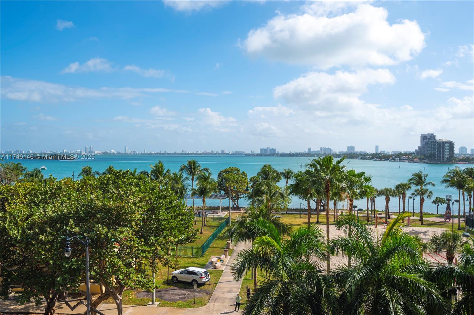 488 NE 18th St #304, Miami FL 33132