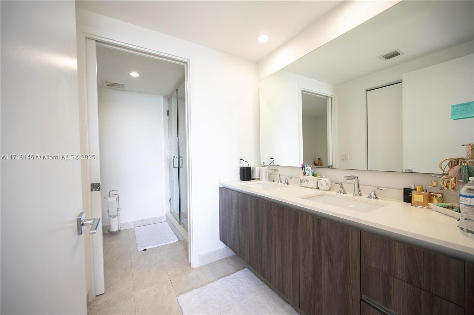 488 NE 18th St #304, Miami FL 33132