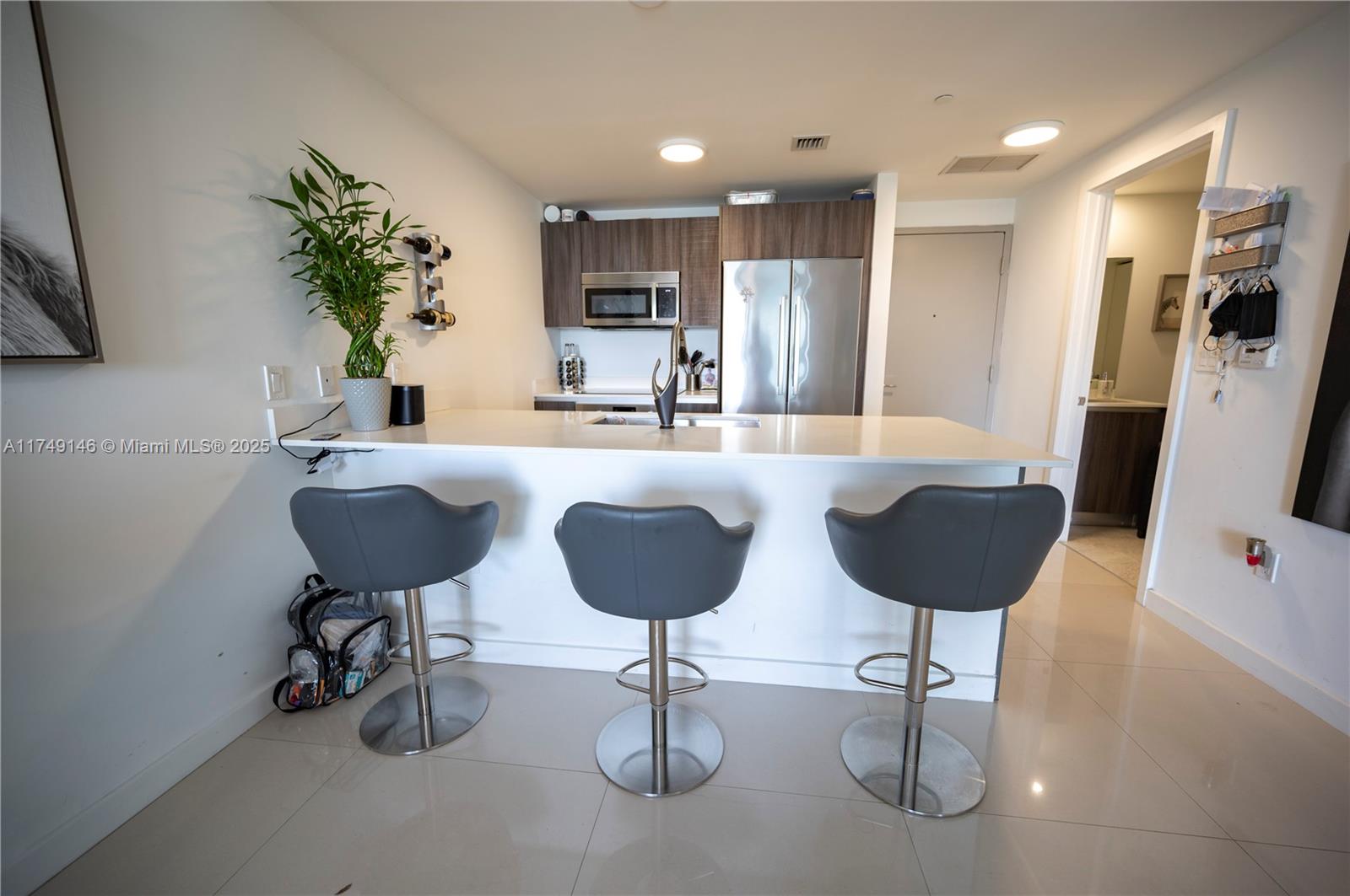 488 NE 18th St #304, Miami FL 33132