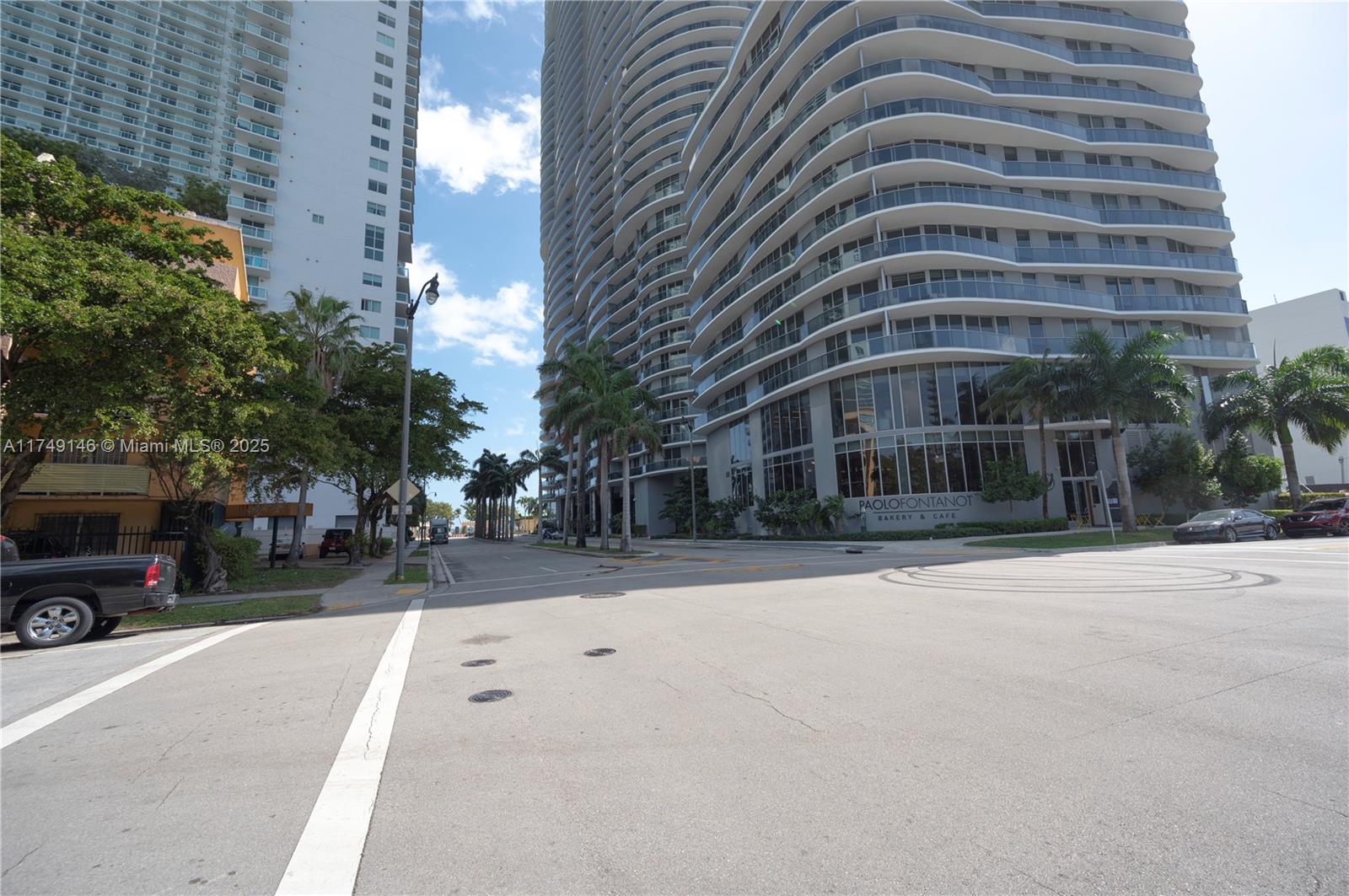 488 NE 18th St #304, Miami FL 33132