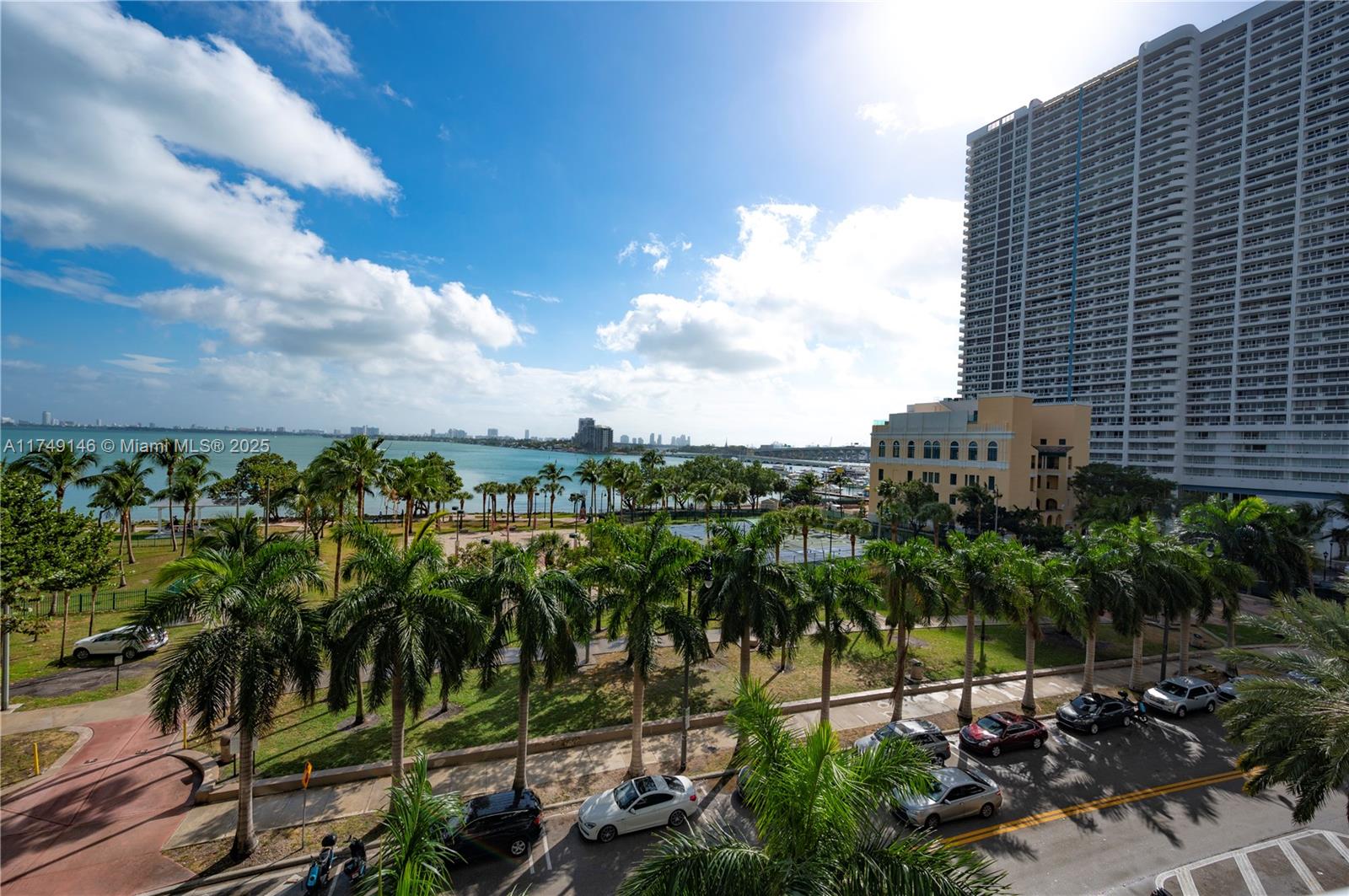 488 NE 18th St #304, Miami FL 33132