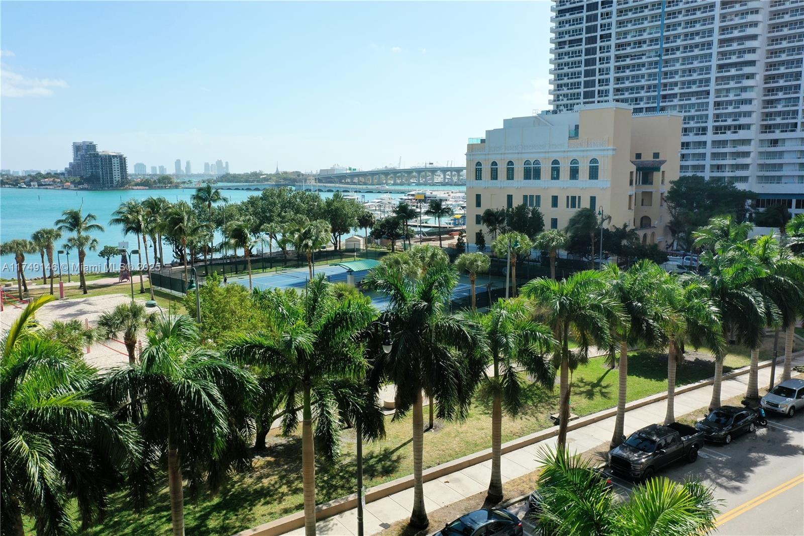488 NE 18th St #304, Miami FL 33132