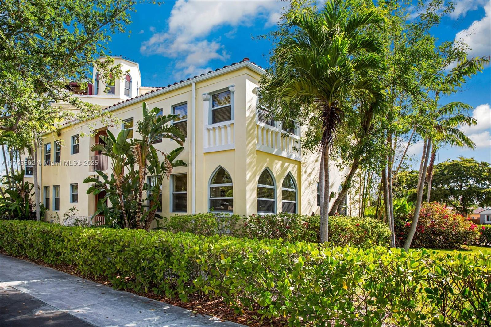 421 Grand Concourse #6, Miami Shores, Florida image 3
