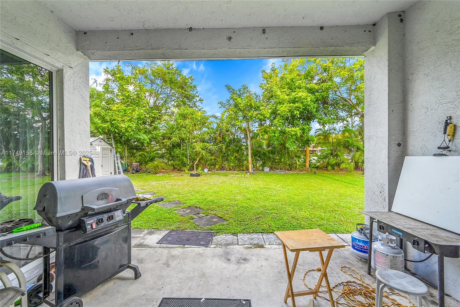 7095 E Tropical Way, Plantation, Florida image 33