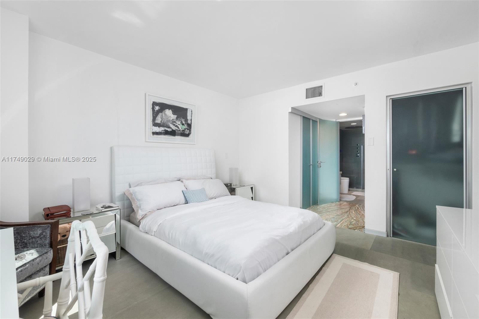 90 Alton Rd #704, Miami Beach FL 33139