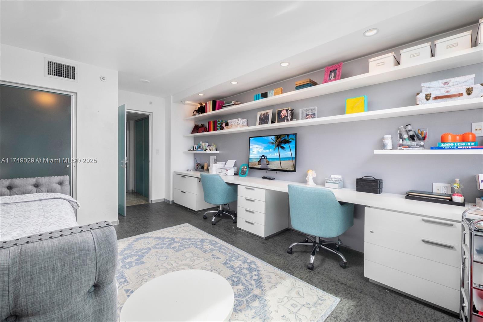 90 Alton Rd #704, Miami Beach FL 33139