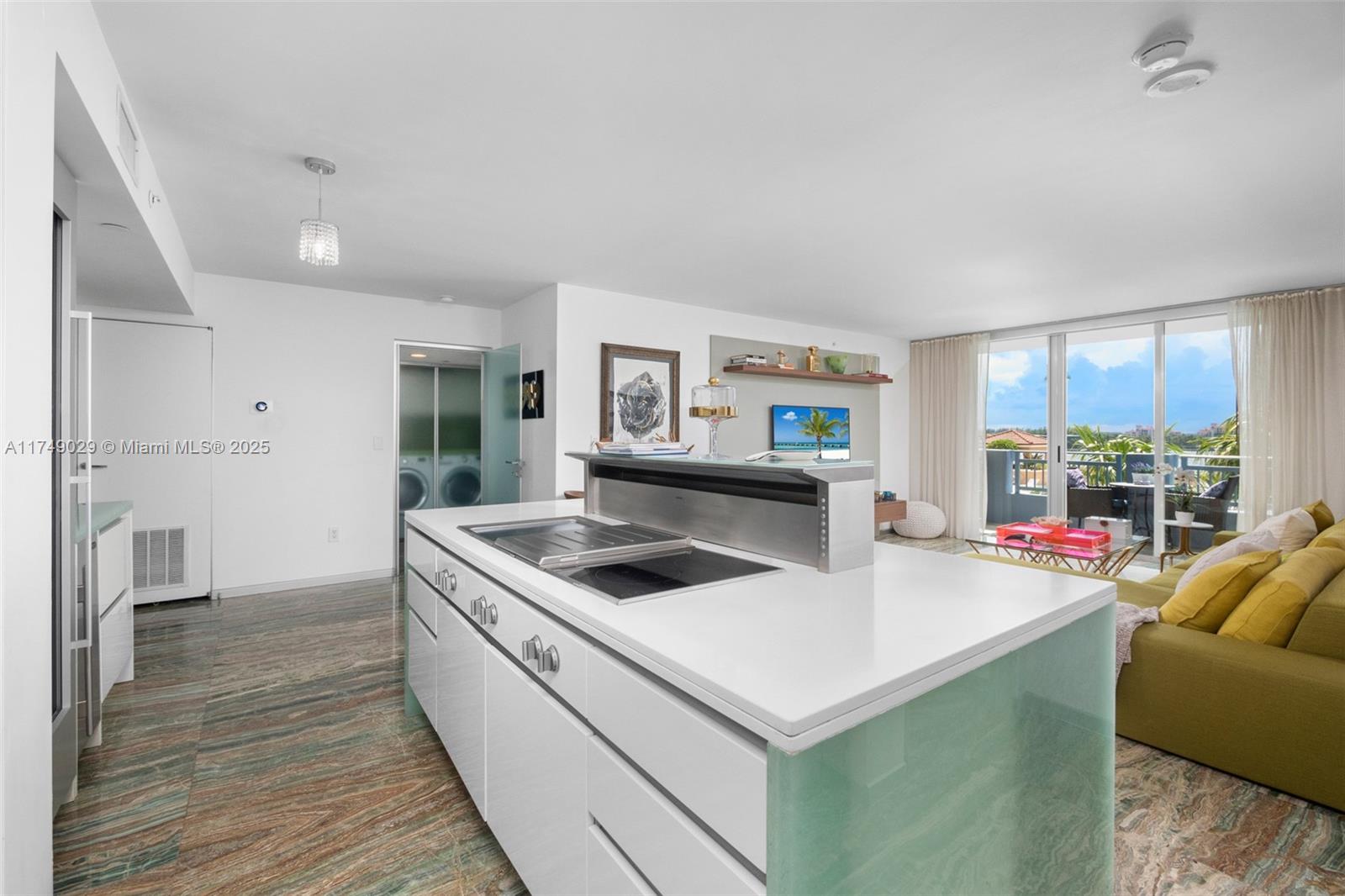 90 Alton Rd #704, Miami Beach FL 33139
