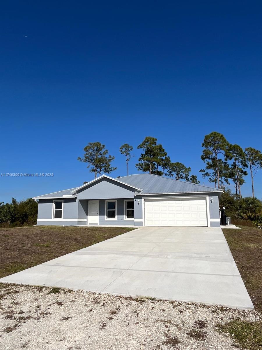 555 Yeehaw Ave, Clewiston, Florida image 2