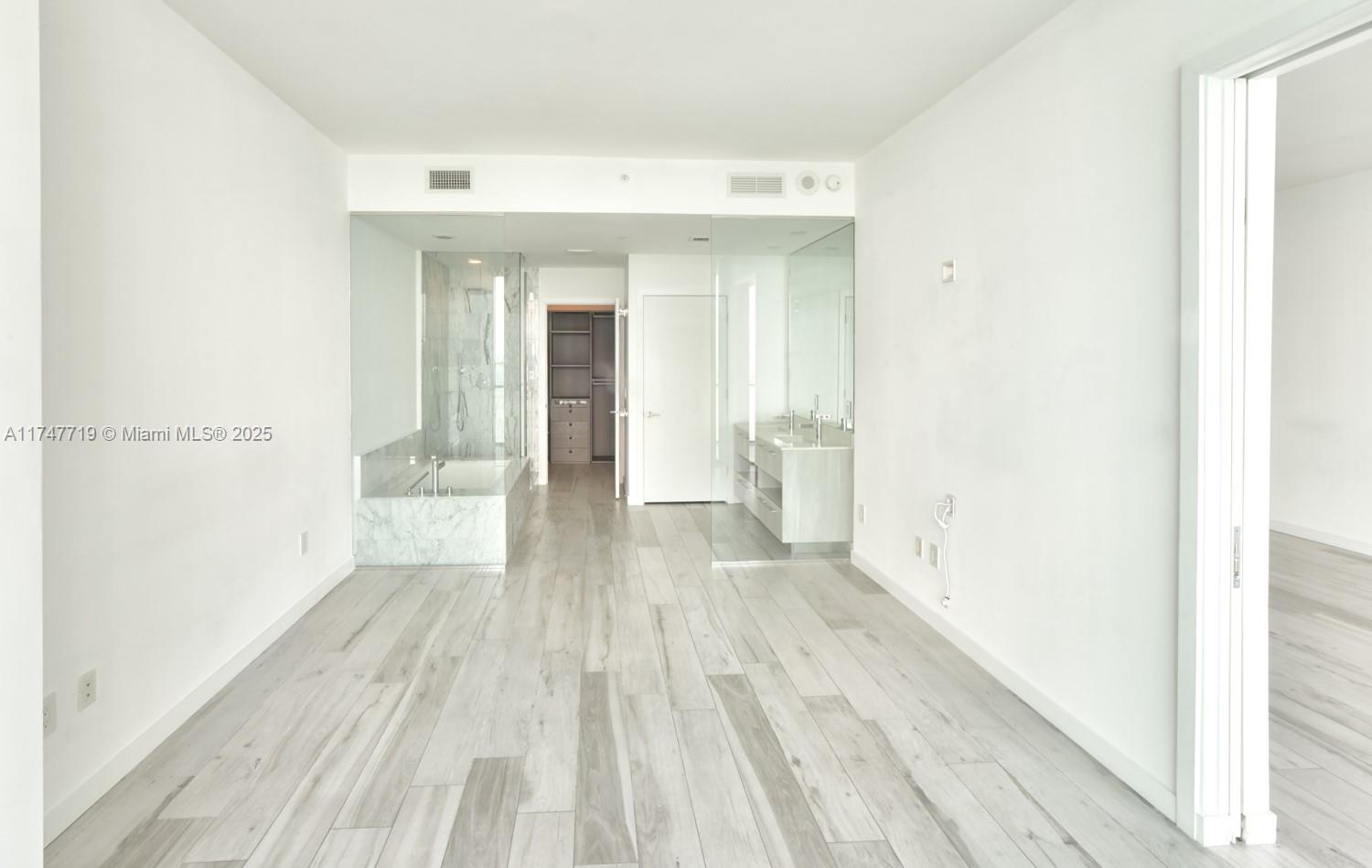 480 NE 31st St #2304, Miami FL 33137