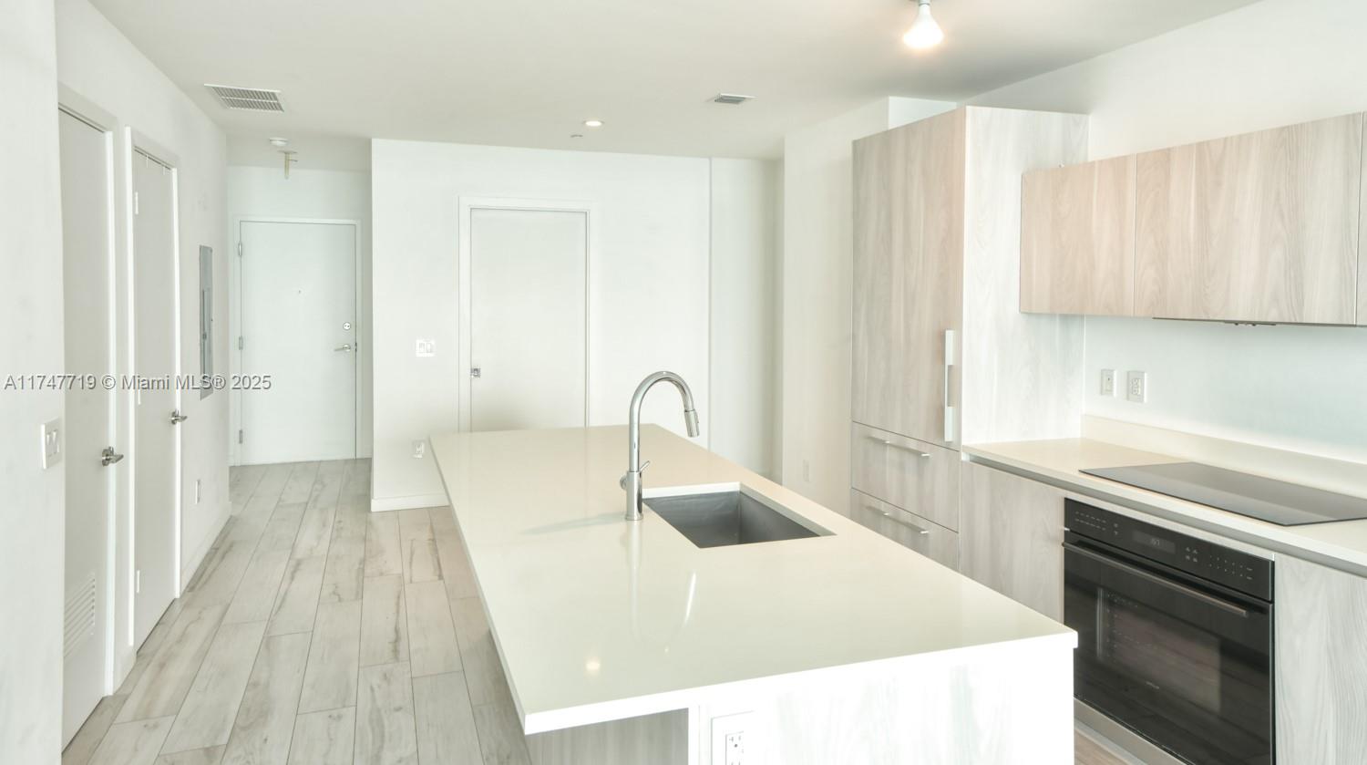 480 NE 31st St #2304, Miami FL 33137