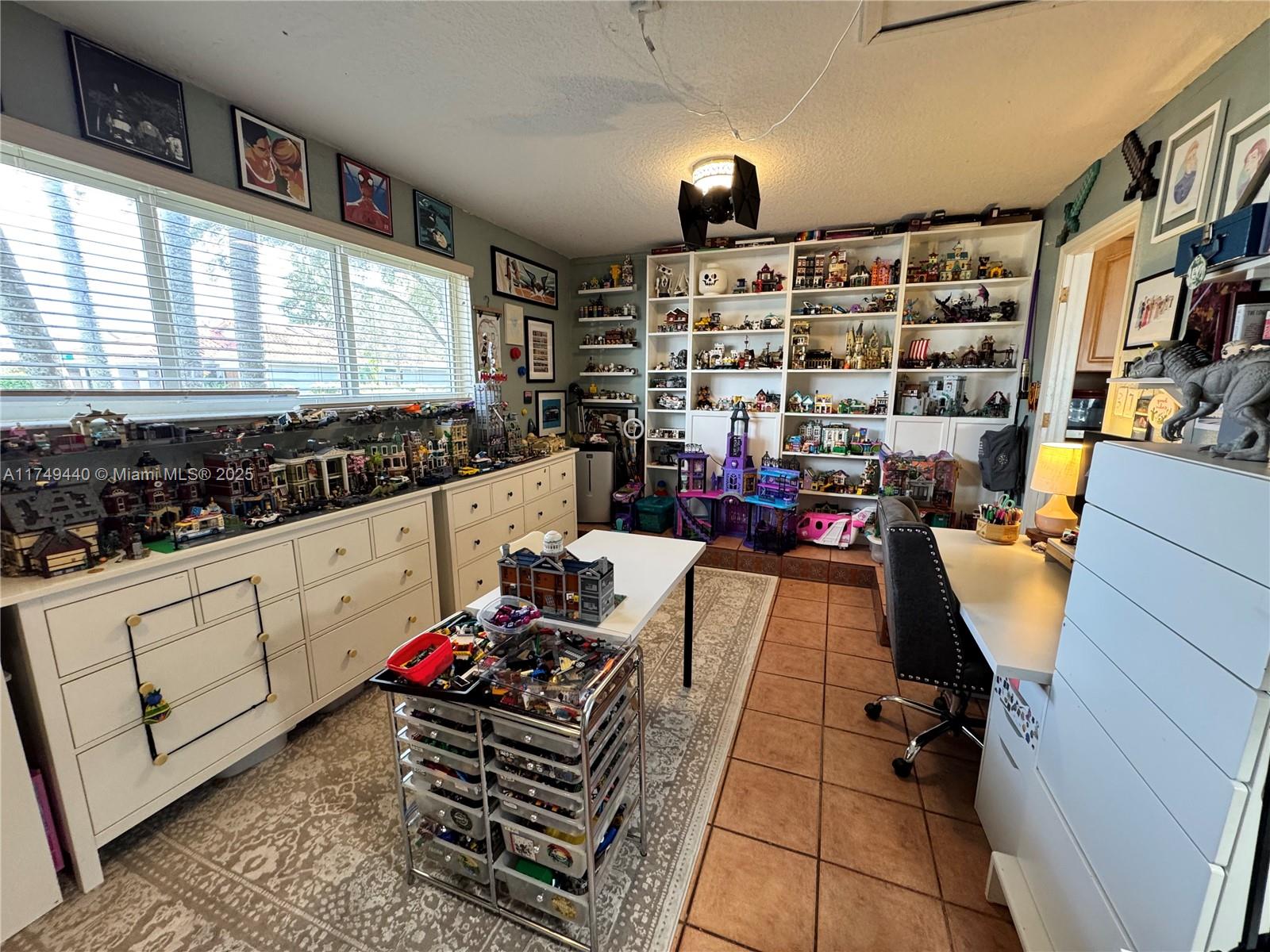 15148 NW 89th Ave, Miami Lakes, Florida image 11