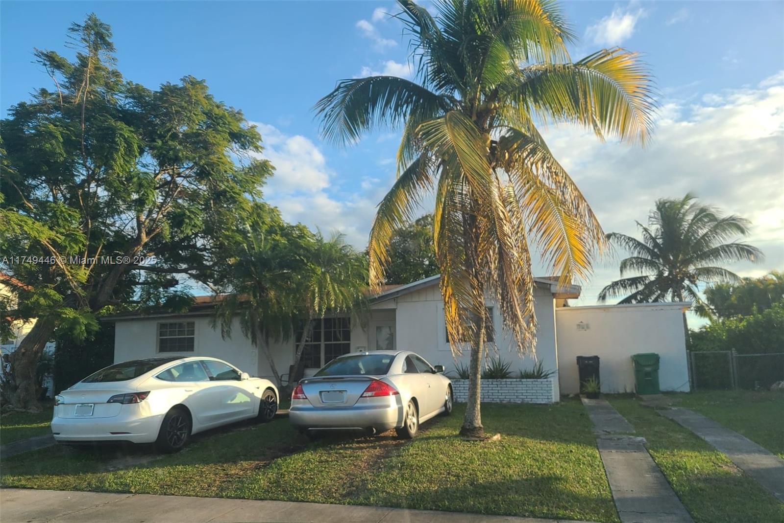 Undisclosed For Sale A11749446, FL