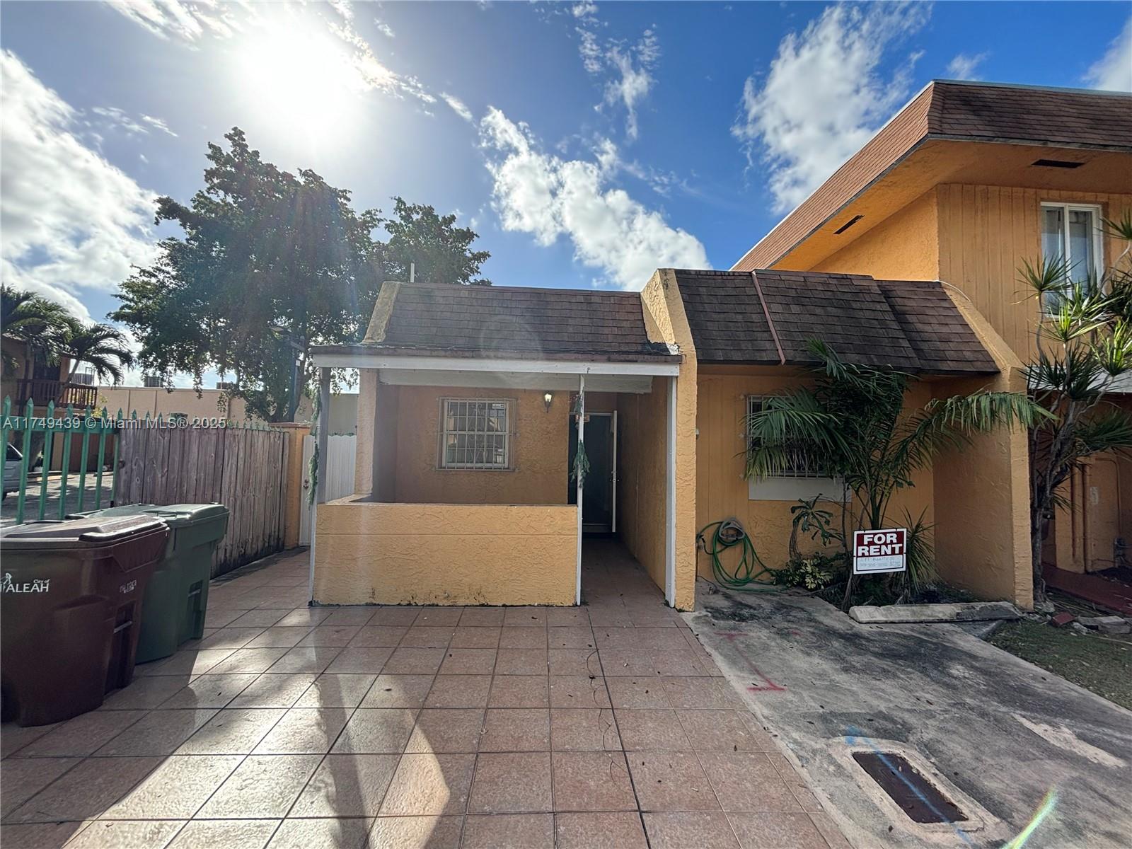 2350 W 53rd Ter #12, Hialeah, Florida image 2