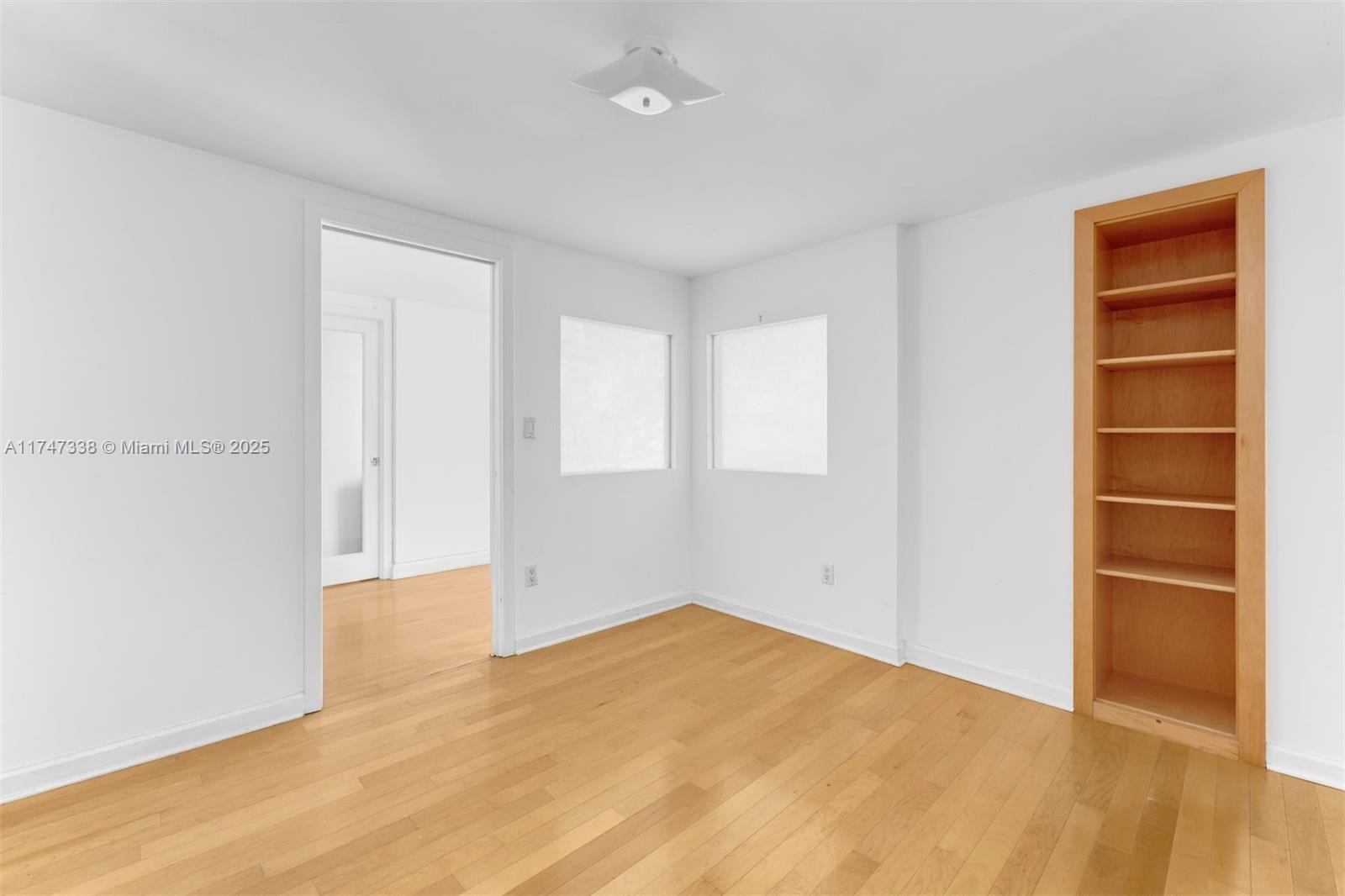 1581 Brickell Ave #1905, Miami FL 33129