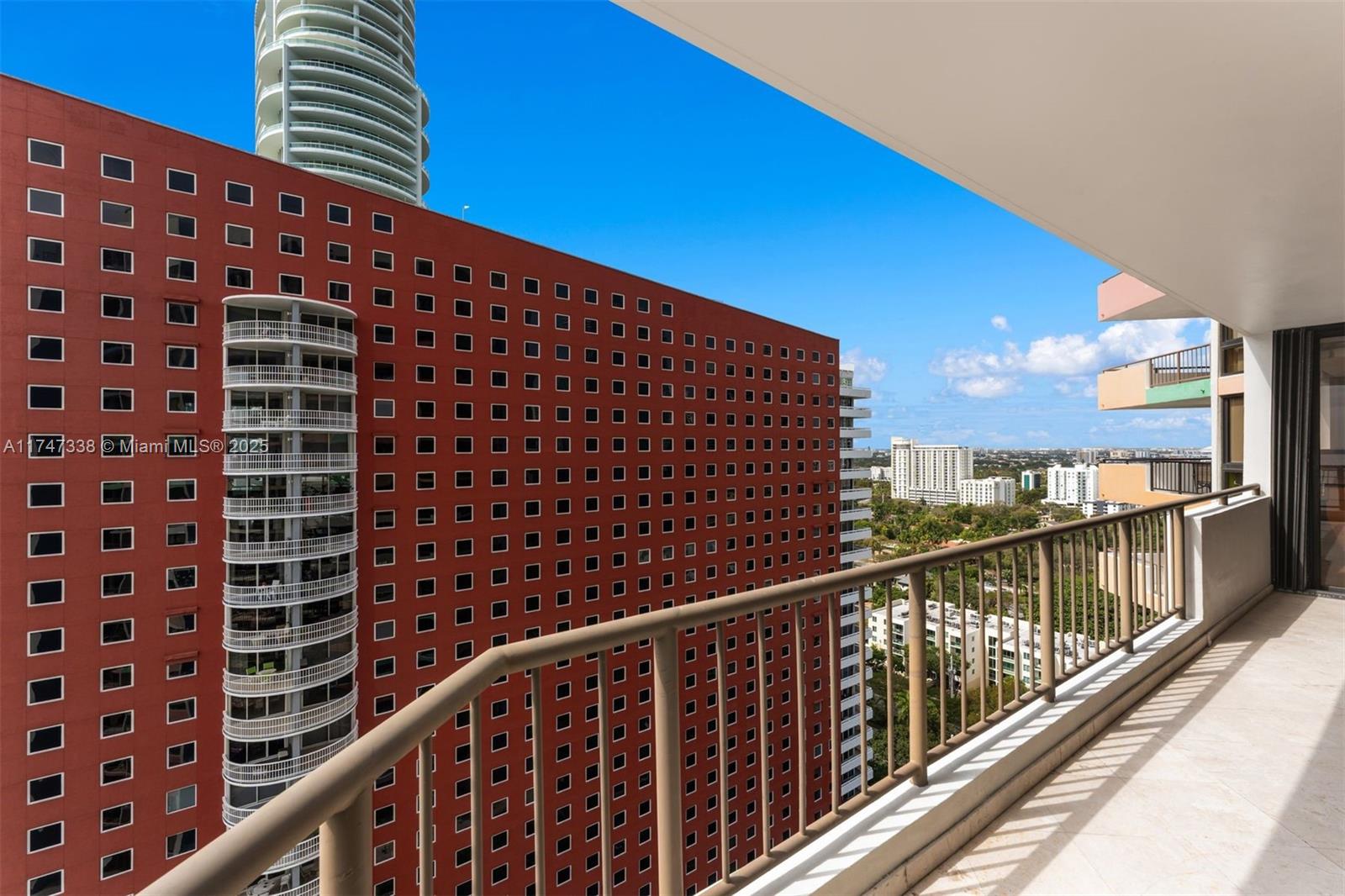 1581 Brickell Ave #1905, Miami FL 33129