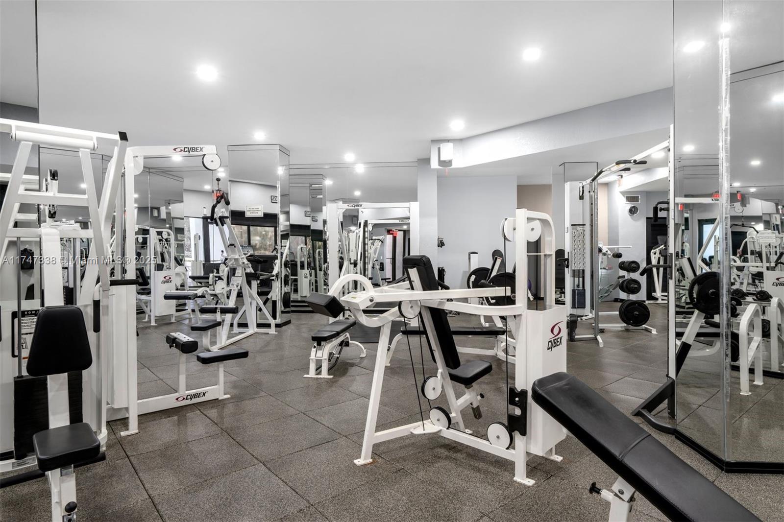 1581 Brickell Ave #1905, Miami FL 33129