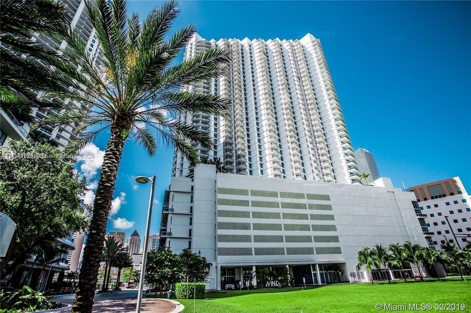 350 S Miami Ave #2702, Miami FL 33130