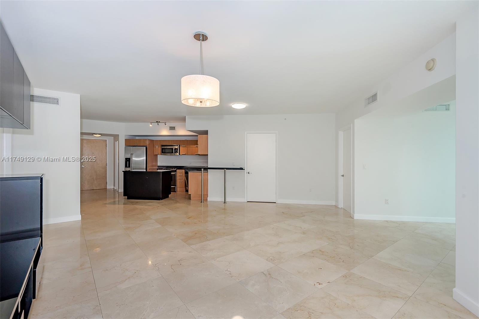 350 S Miami Ave #2702, Miami FL 33130