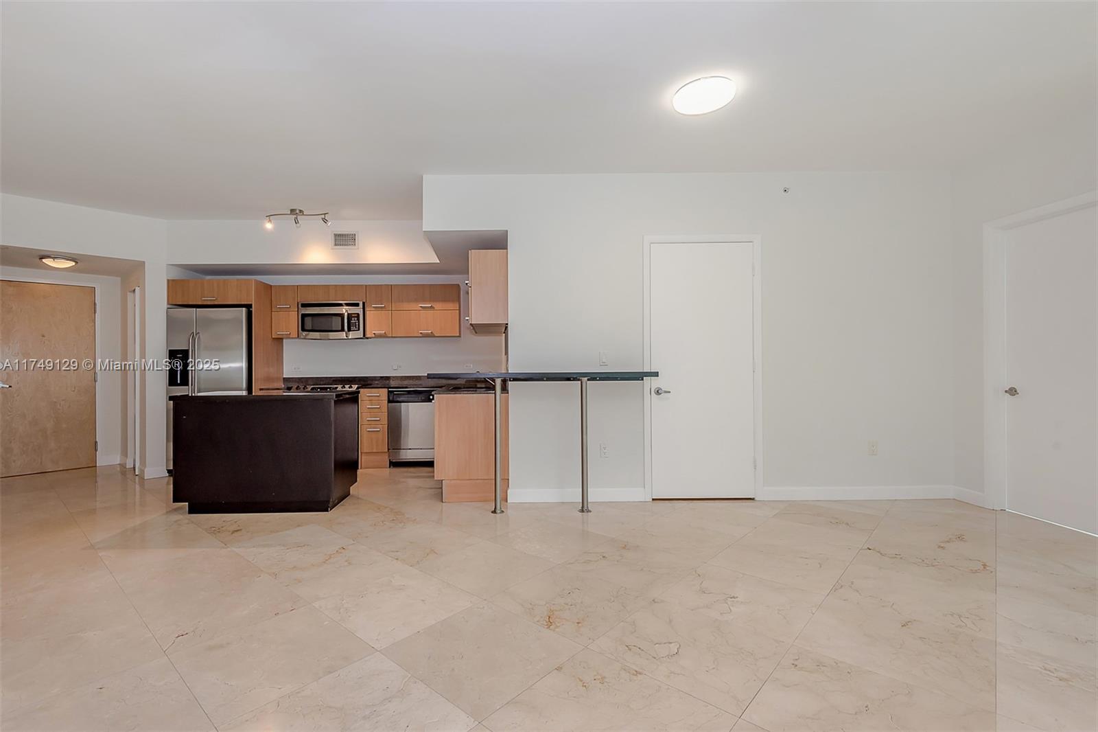 350 S Miami Ave #2702, Miami FL 33130