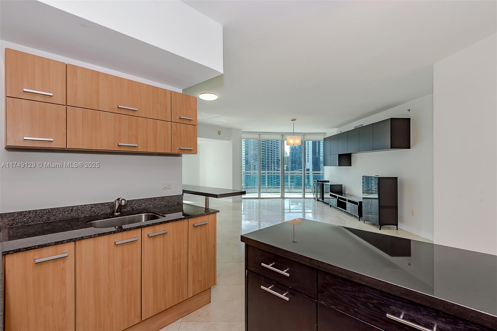 350 S Miami Ave #2702, Miami FL 33130