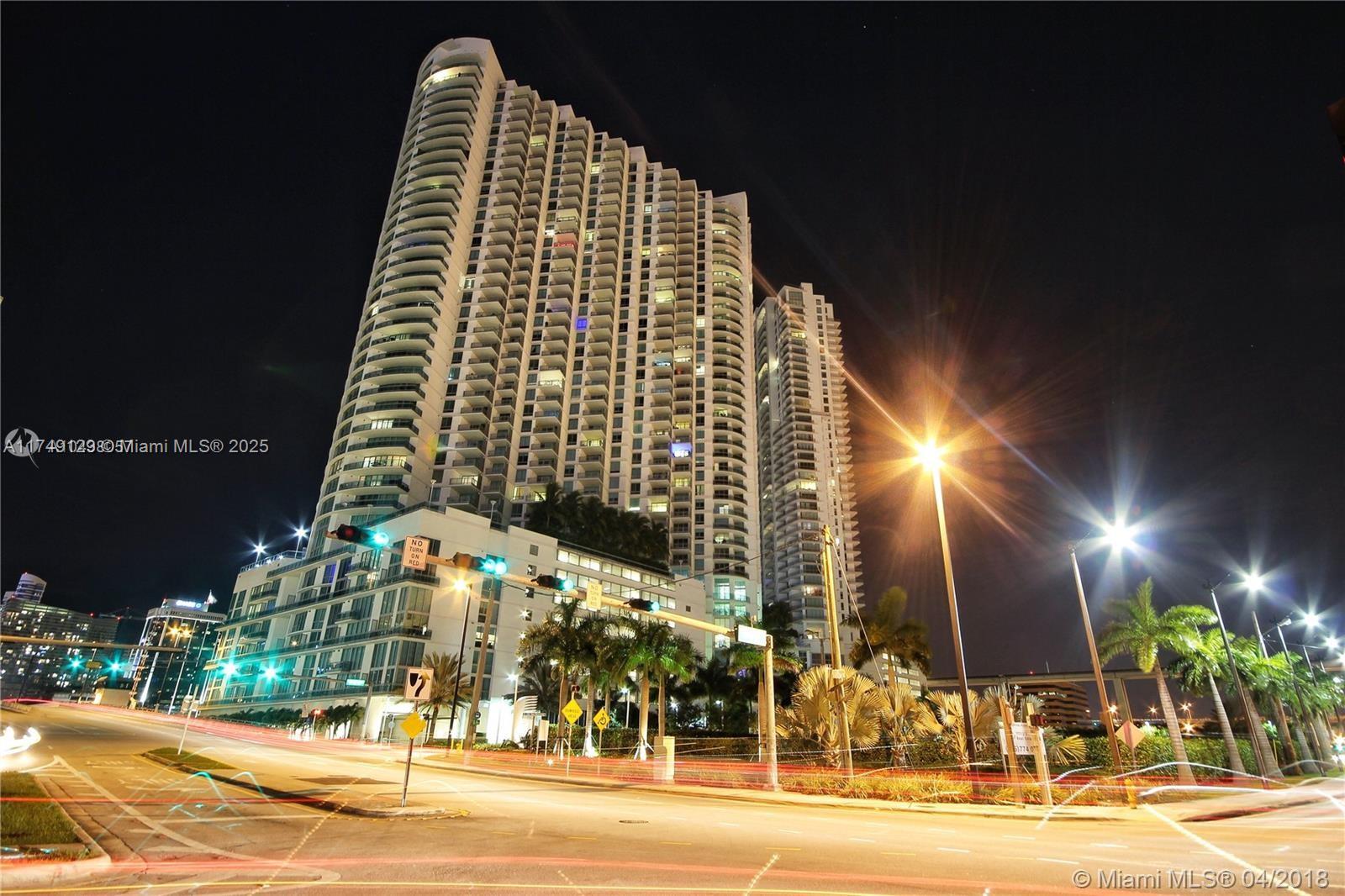 350 S Miami Ave #2702, Miami FL 33130