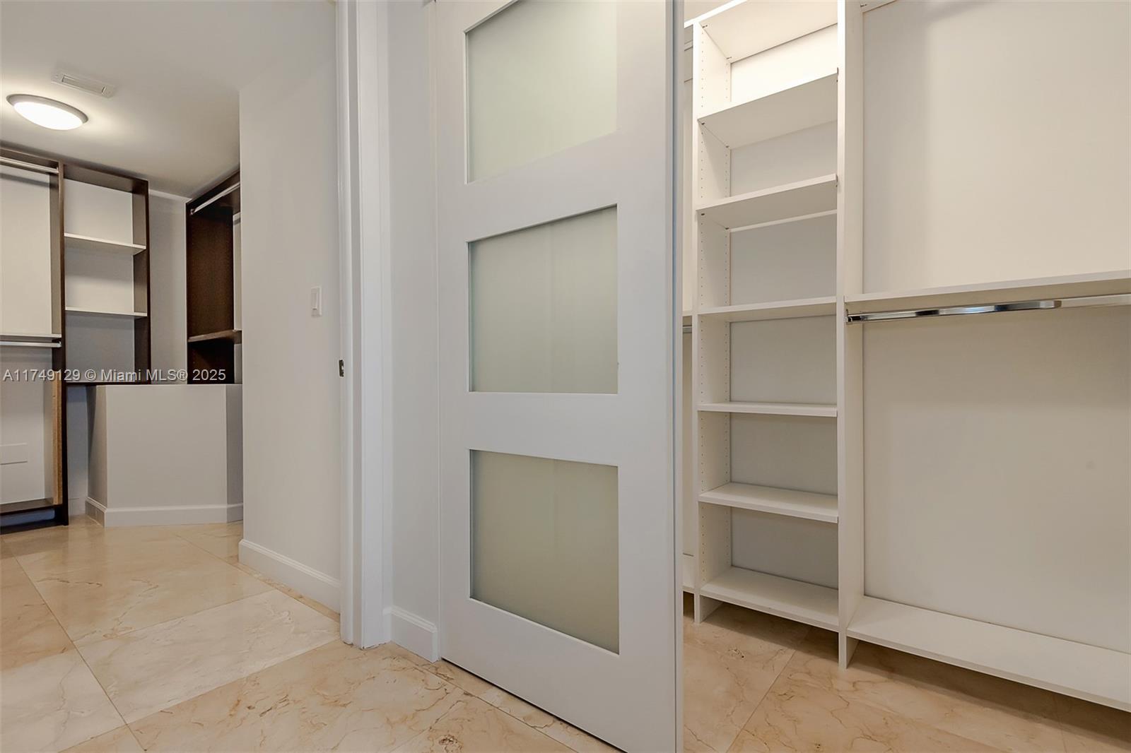350 S Miami Ave #2702, Miami FL 33130