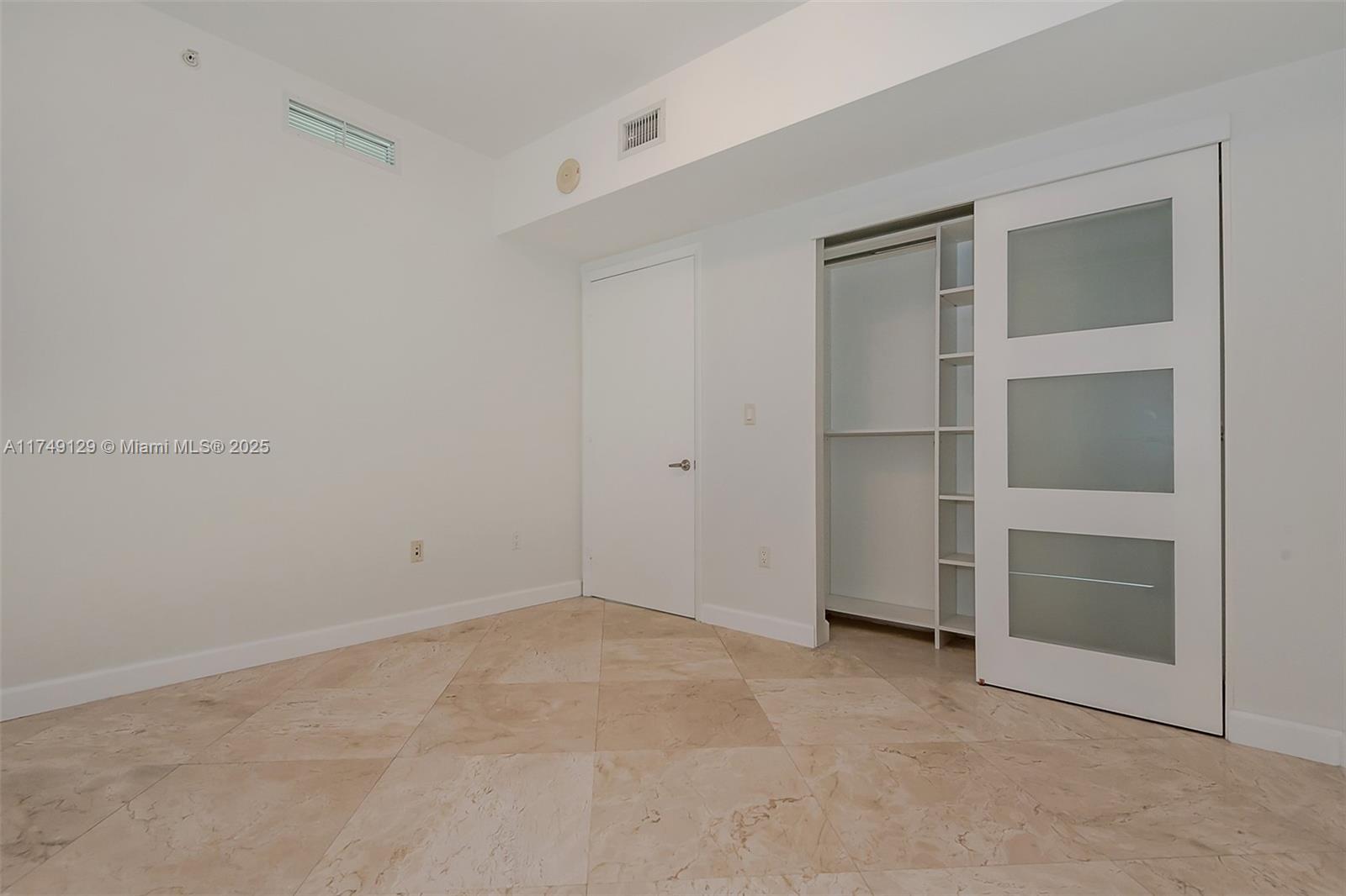350 S Miami Ave #2702, Miami FL 33130