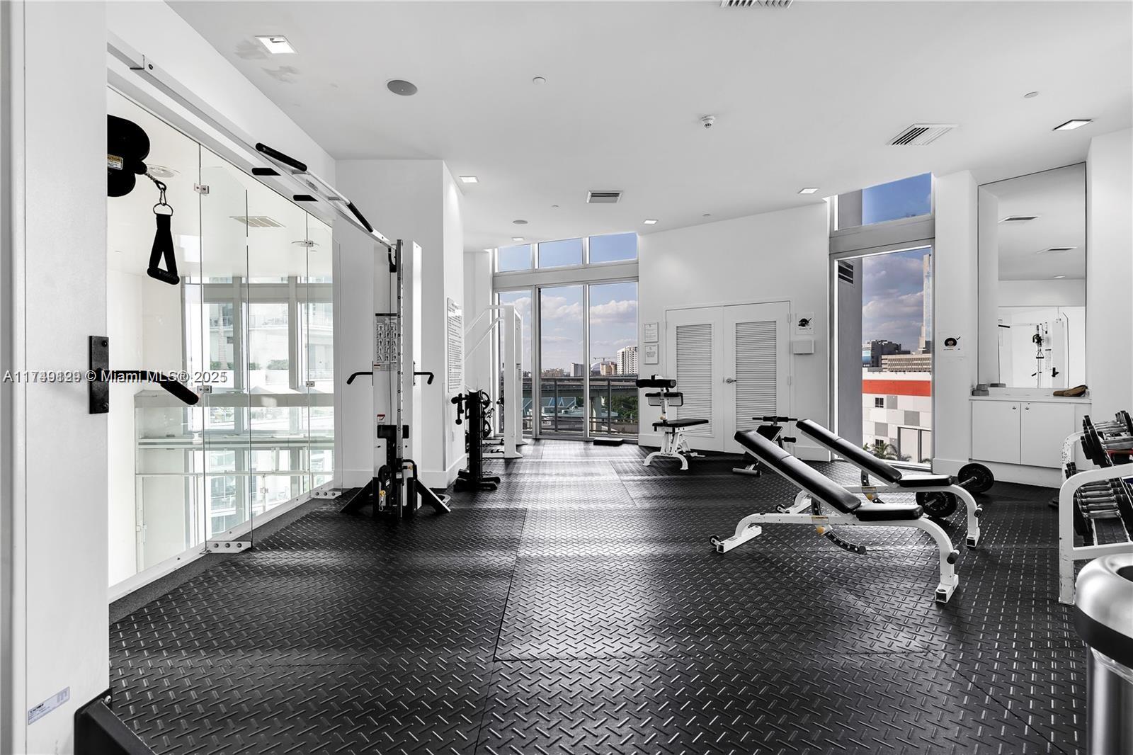 350 S Miami Ave #2702, Miami FL 33130