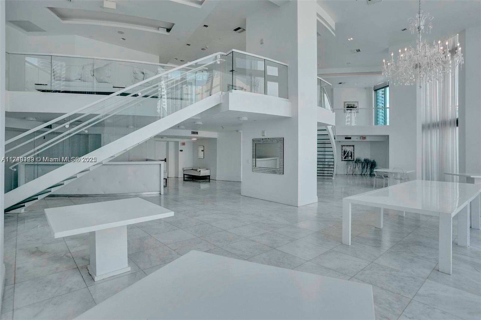 350 S Miami Ave #2702, Miami FL 33130