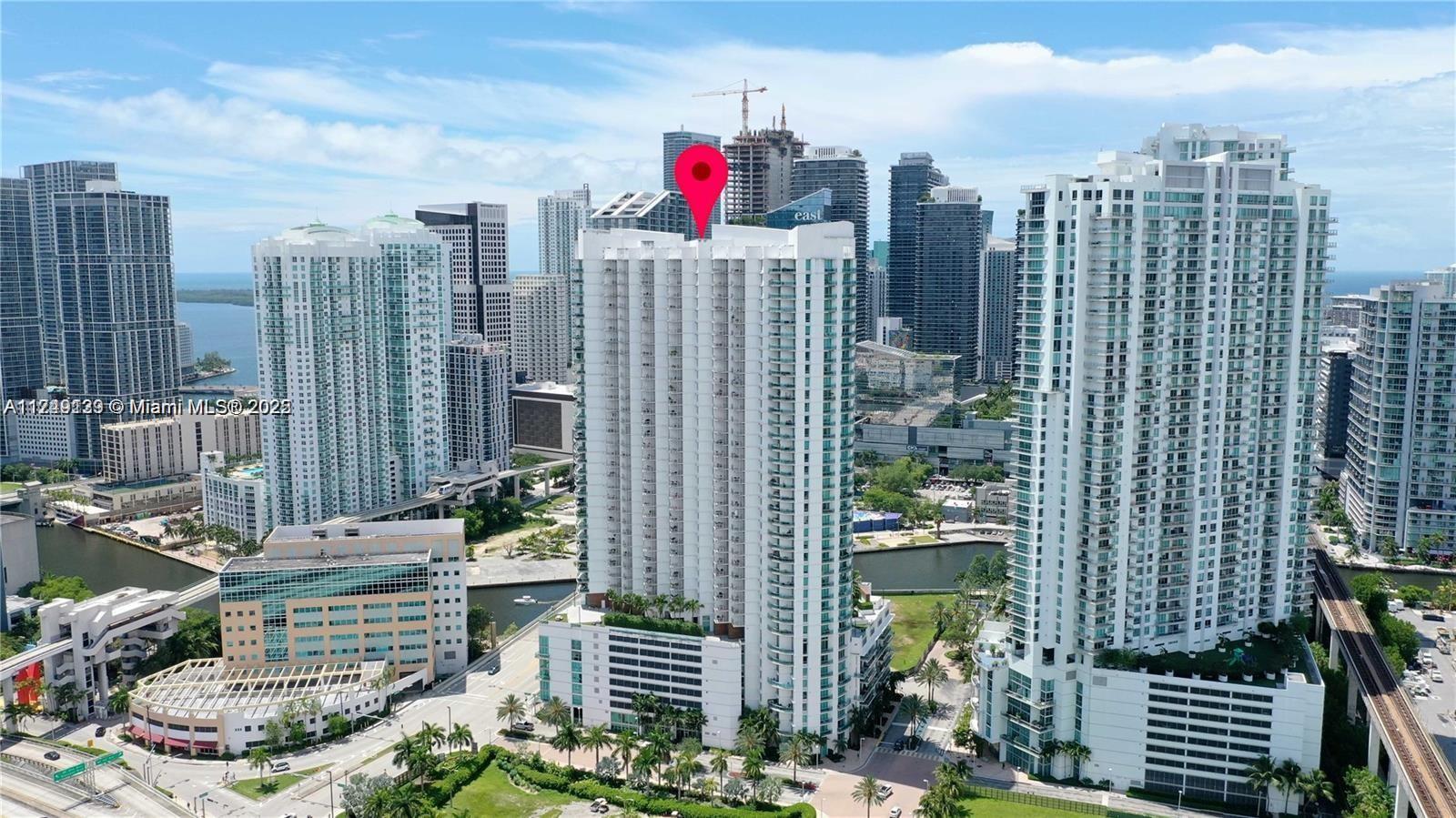 350 S Miami Ave #2702, Miami FL 33130