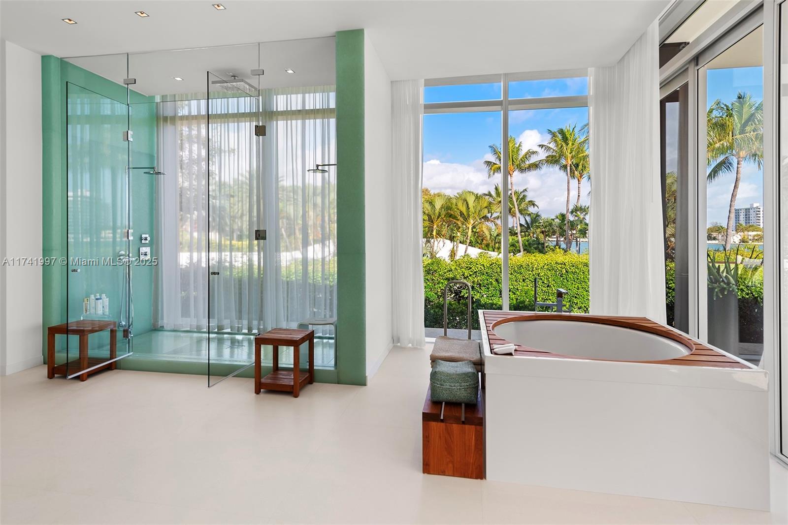 88 La Gorce Cir, Miami Beach, Florida image 39