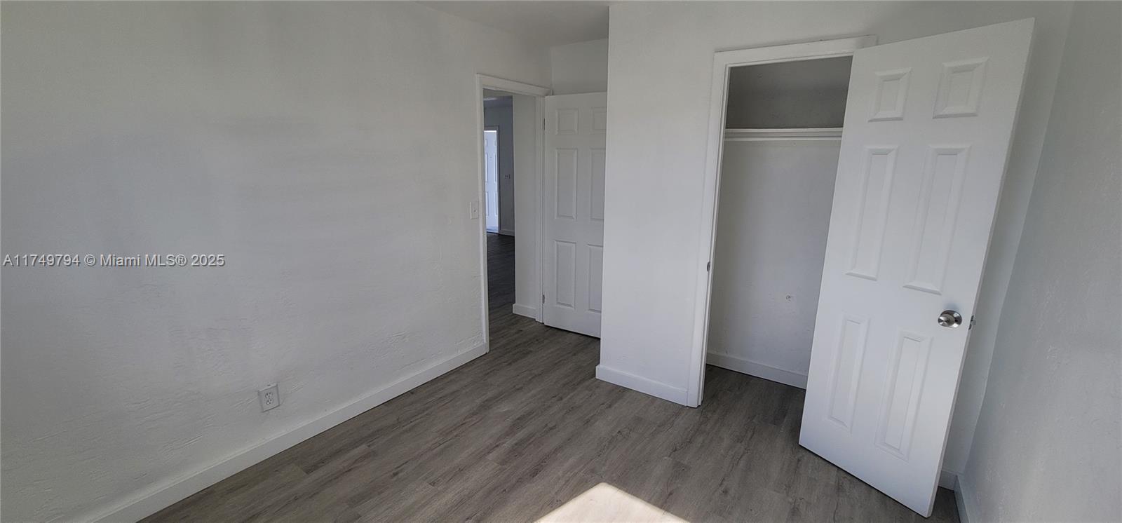 111 SW 18th Ave, Miami, Florida image 5