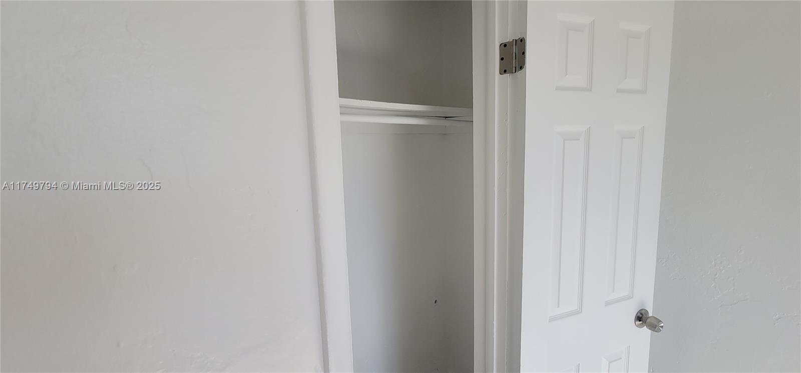 111 SW 18th Ave, Miami, Florida image 7