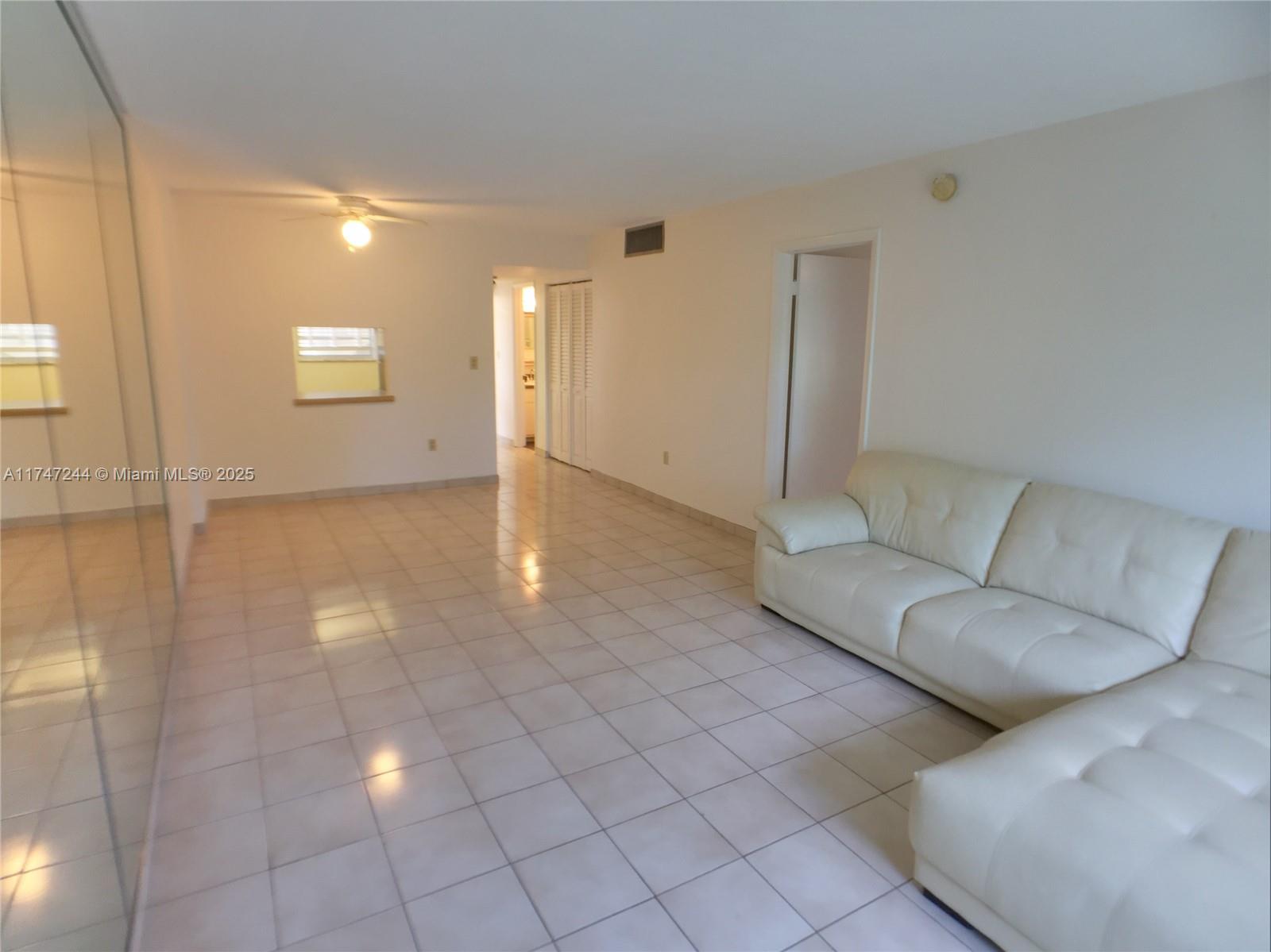 1821 Jefferson Ave #205, Miami Beach, Florida image 10