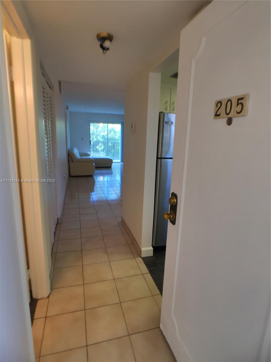 1821 Jefferson Ave #205, Miami Beach, Florida image 3