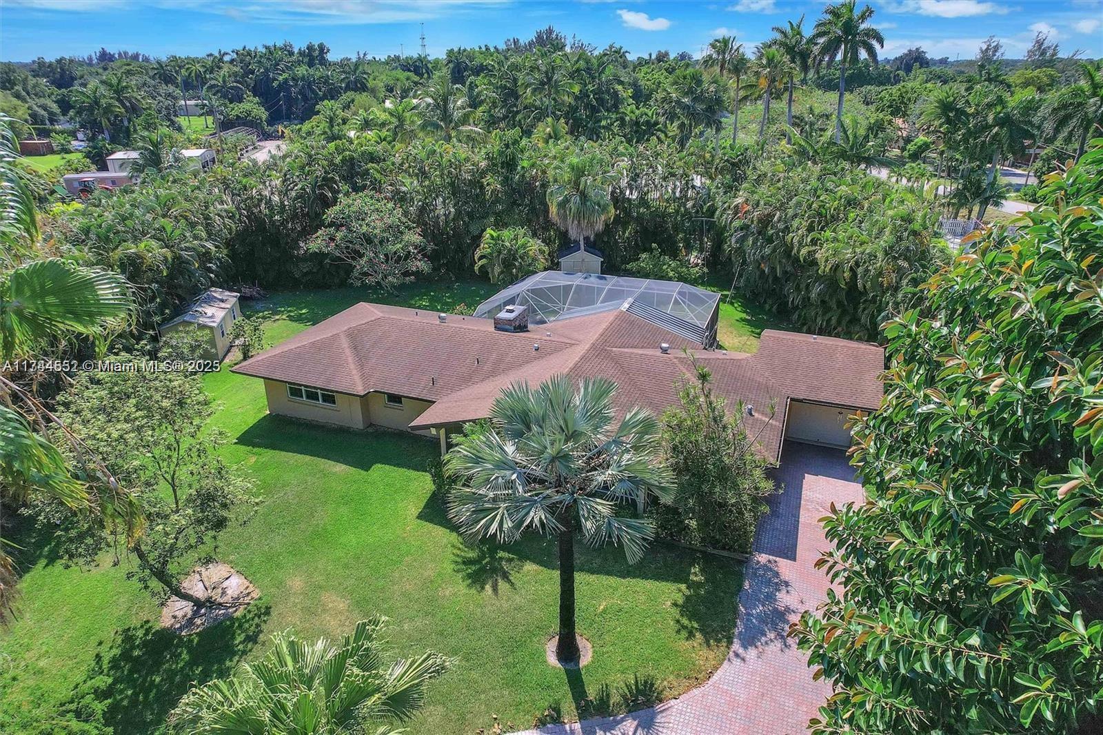 4851 SW 106th Ave, Davie, Florida image 9