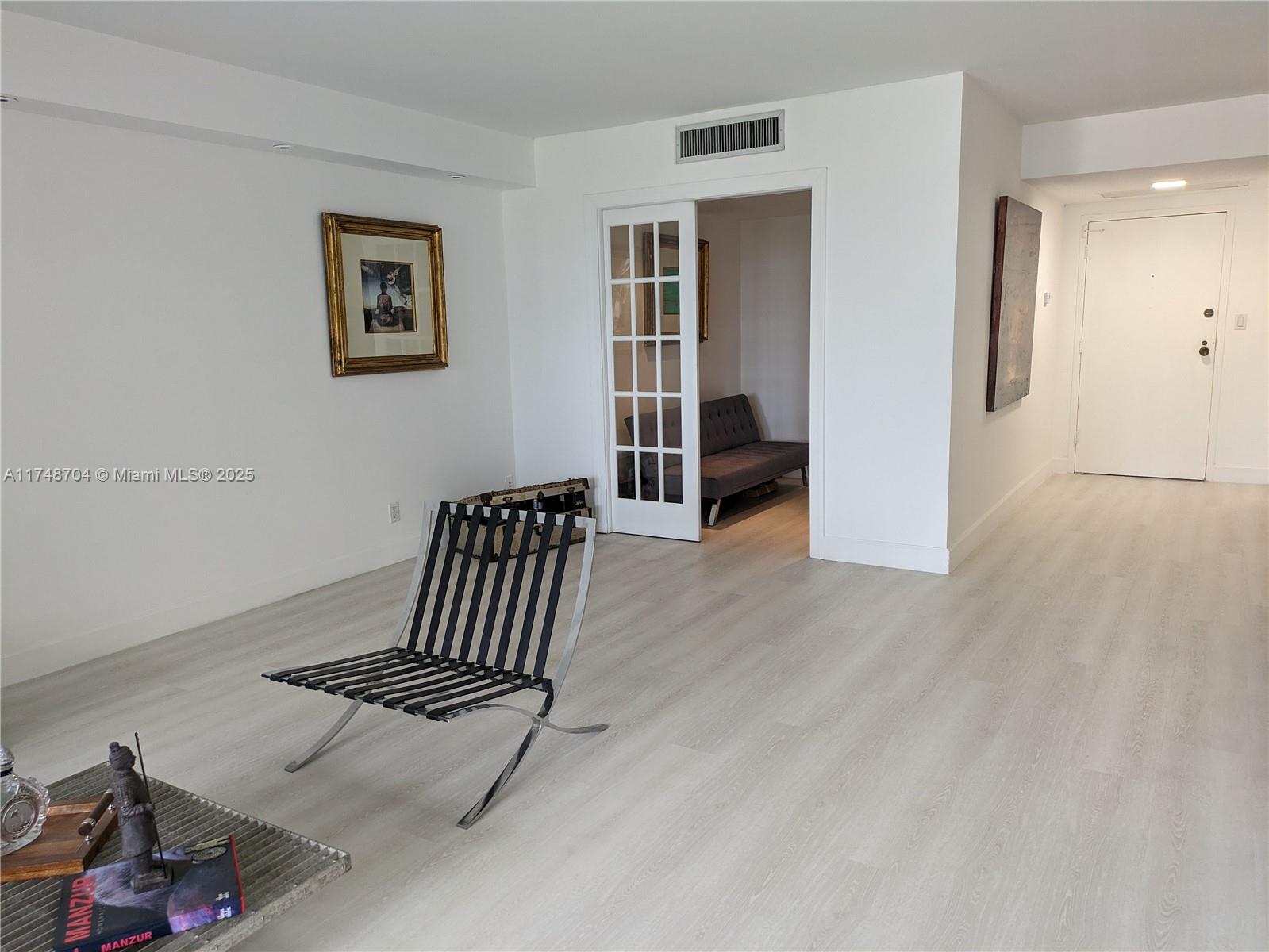 Residential, Hallandale Beach, Florida image 3