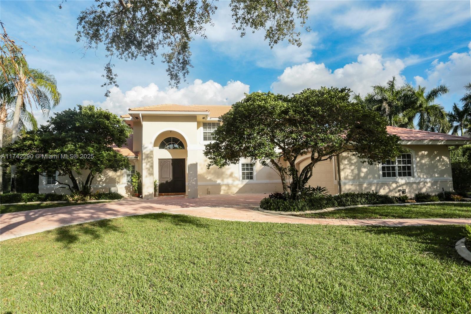 4212 SW 107th Way, Davie, Florida image 3