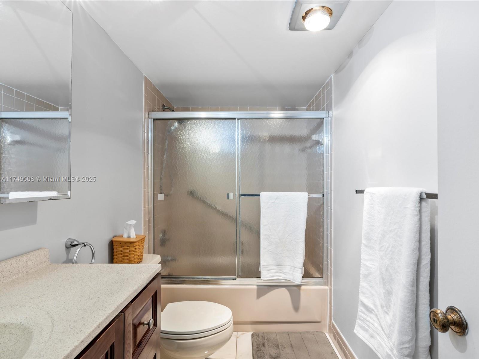 141 SE 3rd Ave #404, Dania Beach, Florida image 14