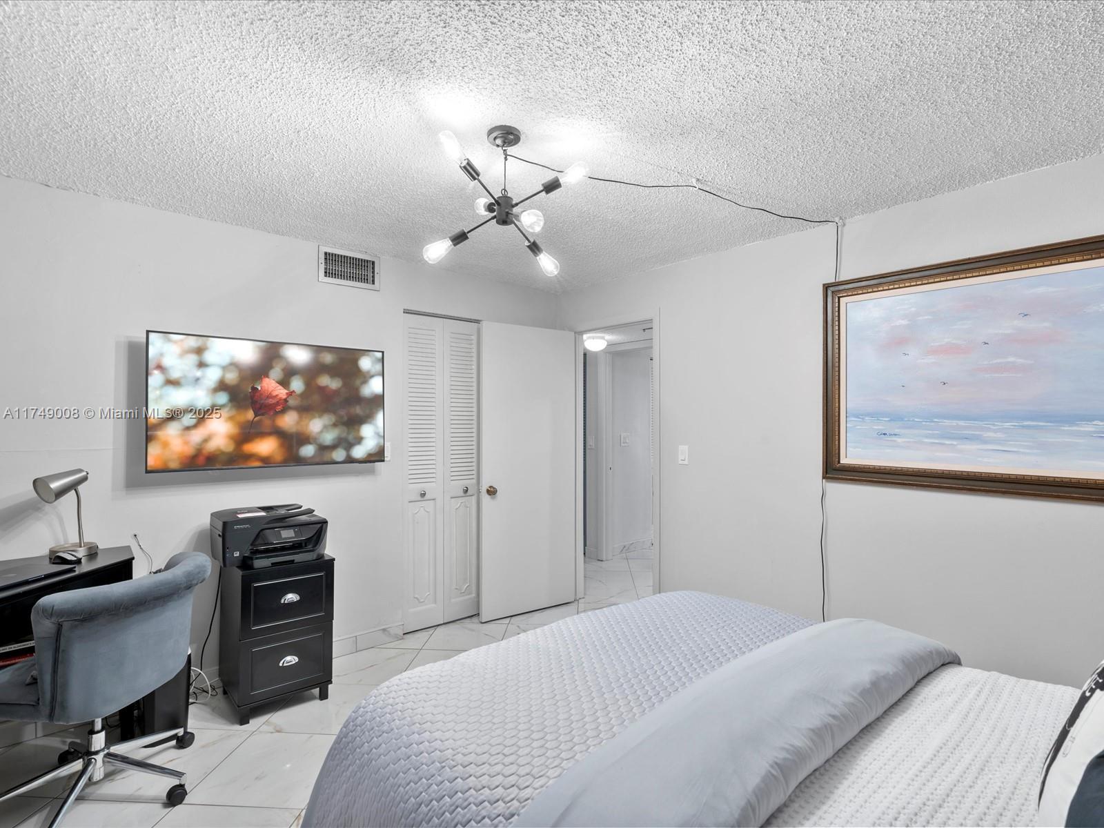 141 SE 3rd Ave #404, Dania Beach, Florida image 16