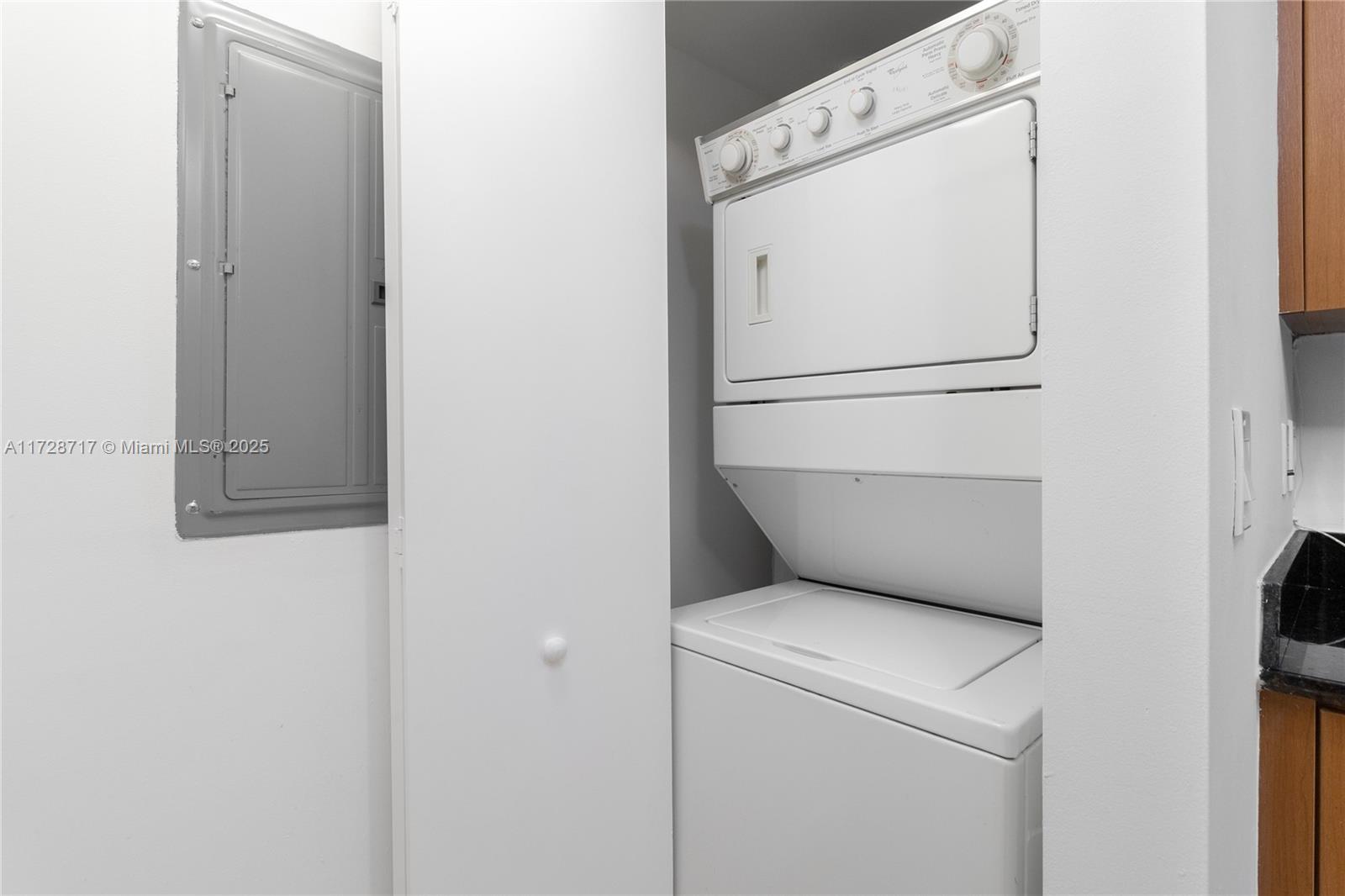 Listing Photo 18