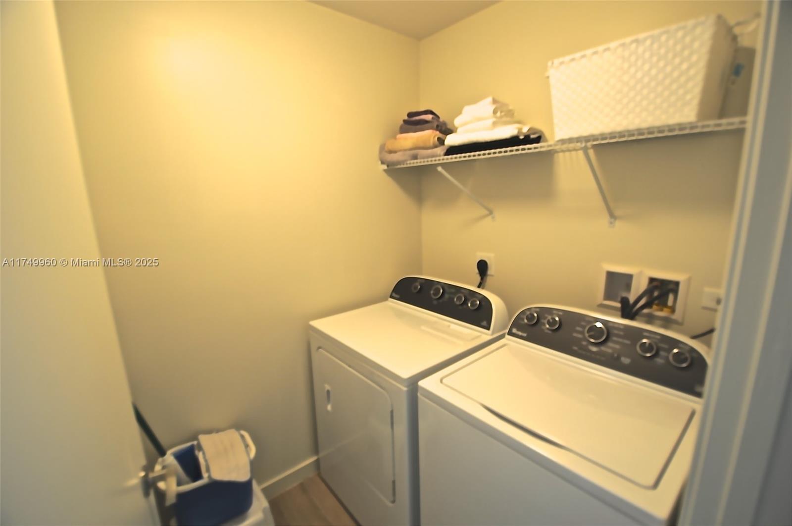 999 SW 1st Ave #2802, Miami FL 33130