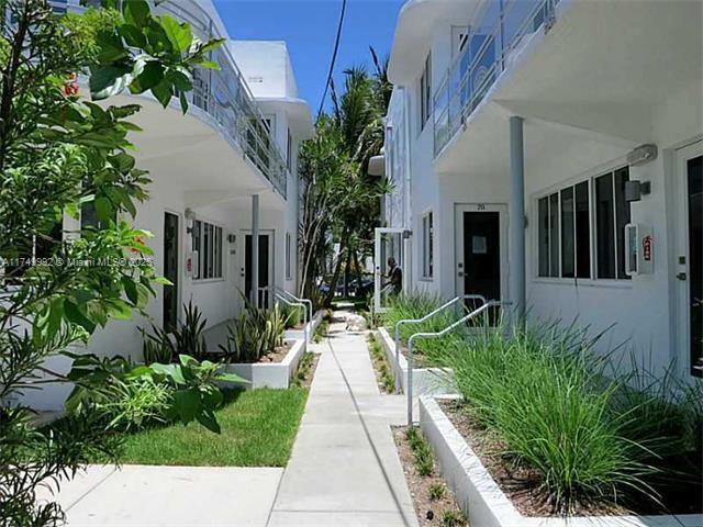 551 Michigan Ave #224 W/ PARKING, Miami Beach, Florida image 16