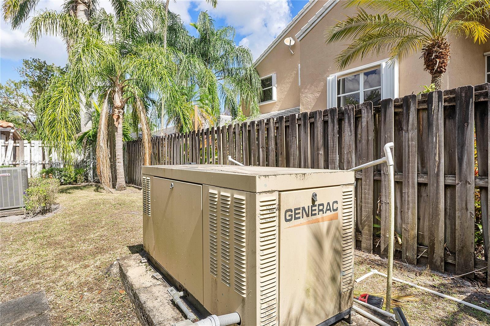 9964 NW 2nd Ct, Plantation, Florida image 27