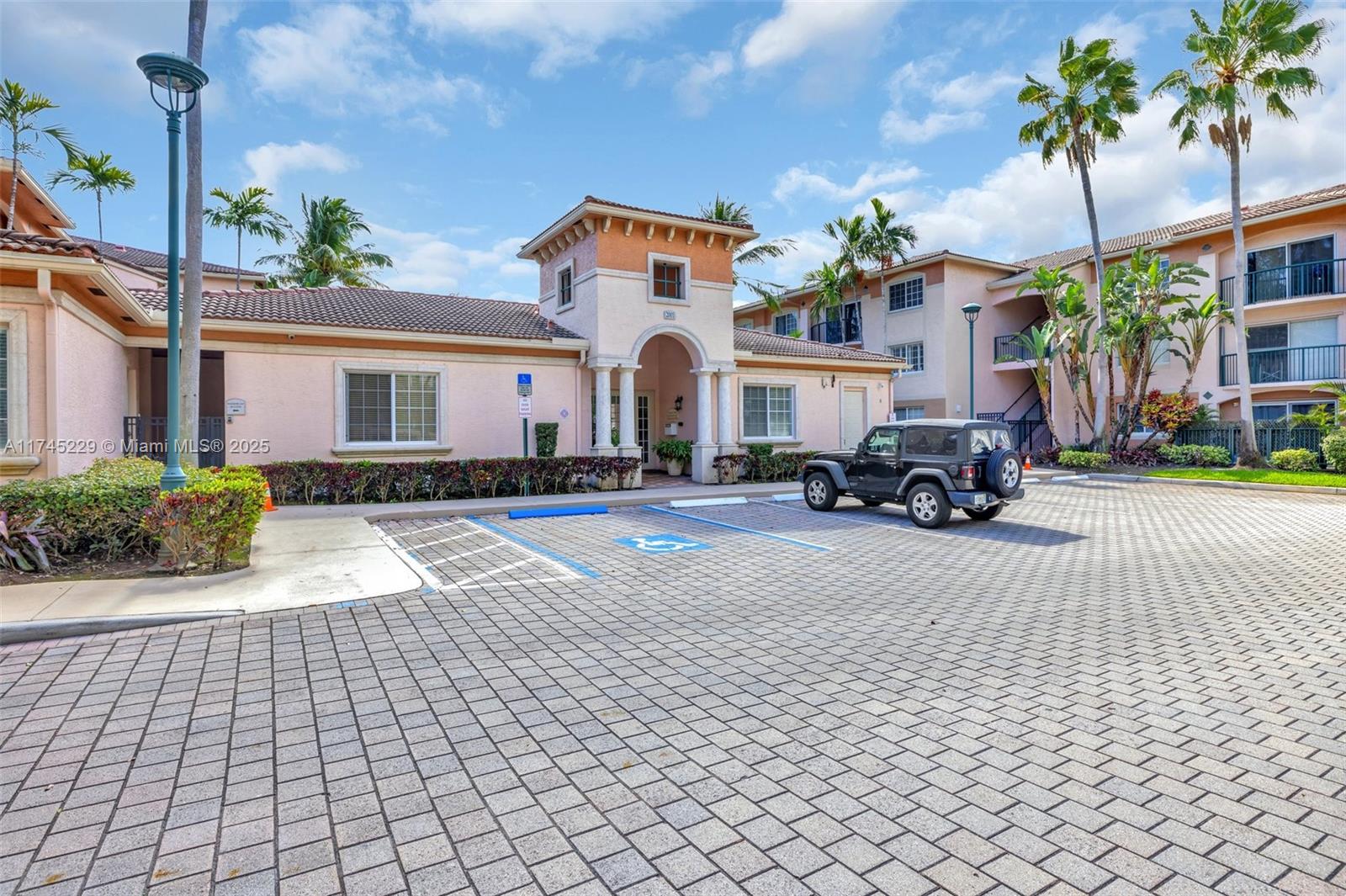 2107 SE 10th Ave #823, Fort Lauderdale, Florida image 38