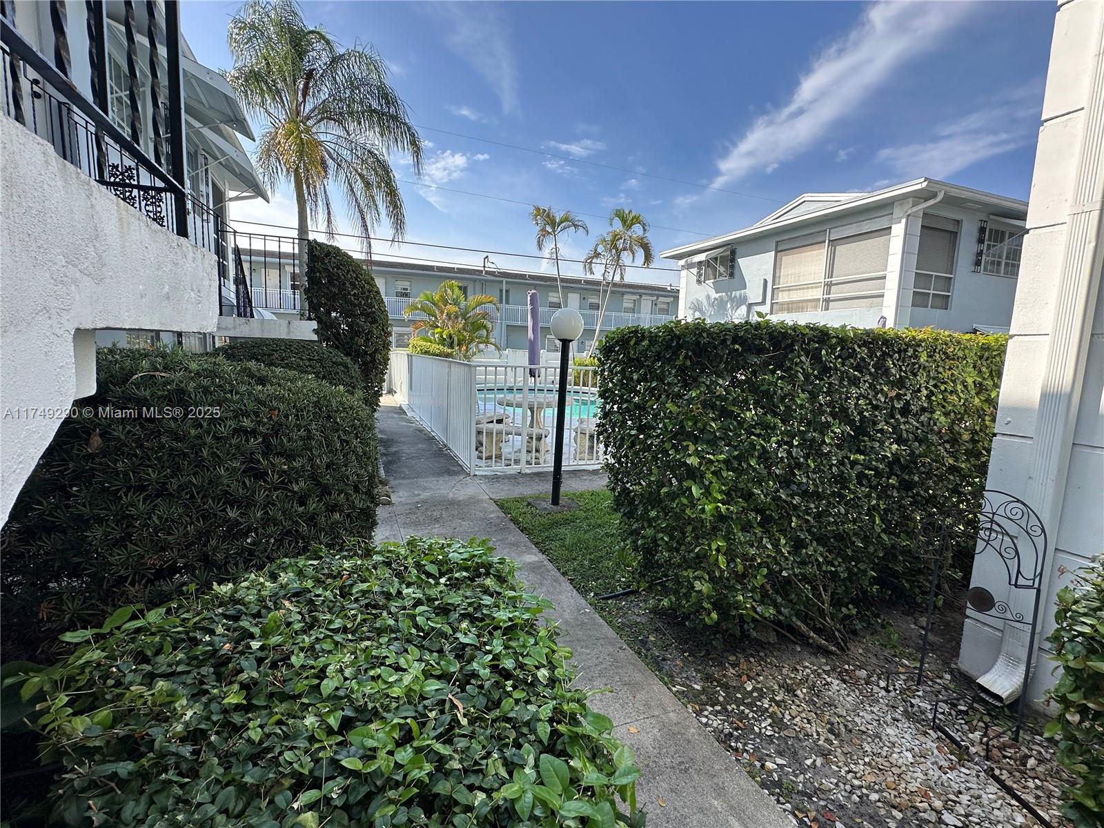 3720 Harrison St #1, Hollywood, Florida image 43